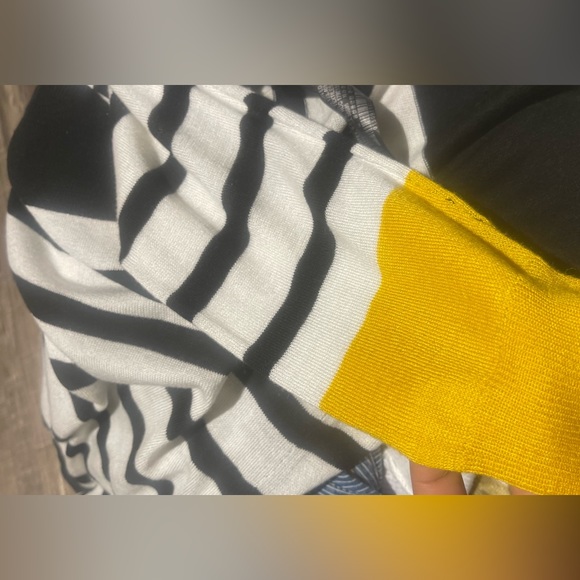 Zara striped light knit sweater - Picture 2 of 9